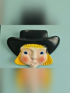 Vintage 1970s Miller Studios Chalkware Amish Boy with Blck Hat